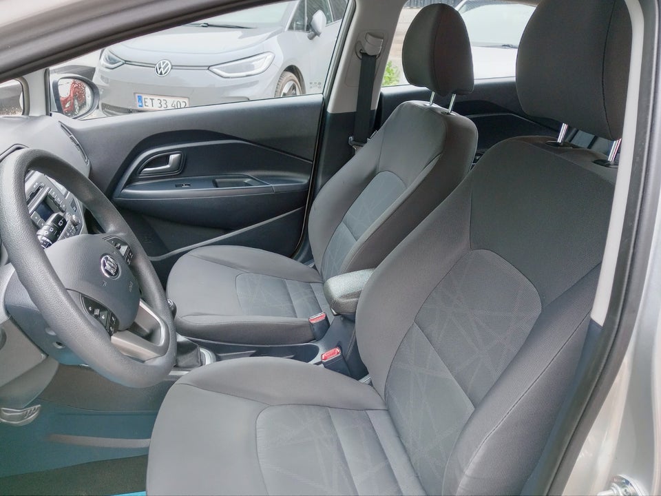 Kia Rio 1,2 CVVT Active 5d