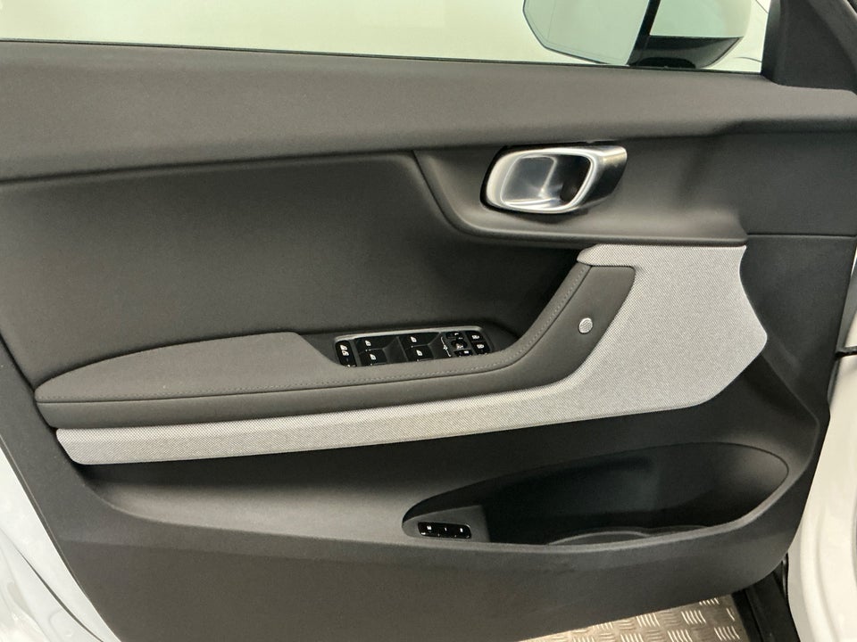 Polestar 2 Long Range AWD 5d