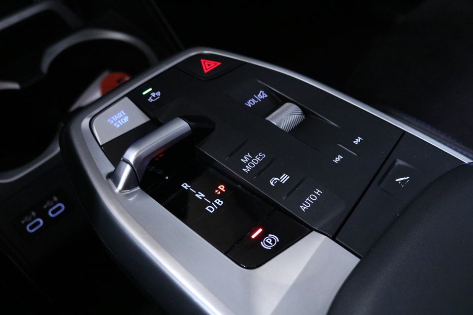 BMW iX1 eDrive20 M-Sport 5d