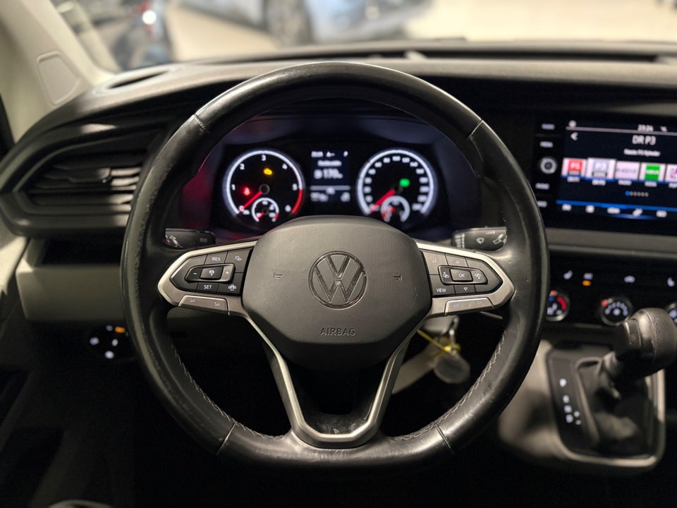VW Transporter 2,0 TDi 150 Kassevogn DSG kort