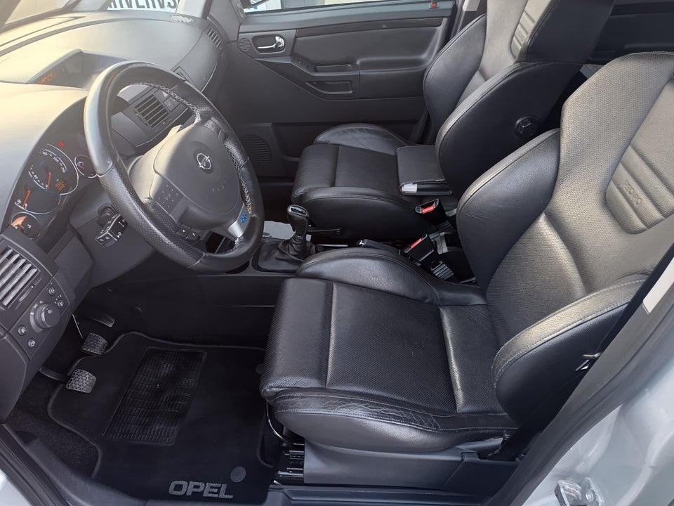 Opel Meriva 1,6 OPC Activan 5d