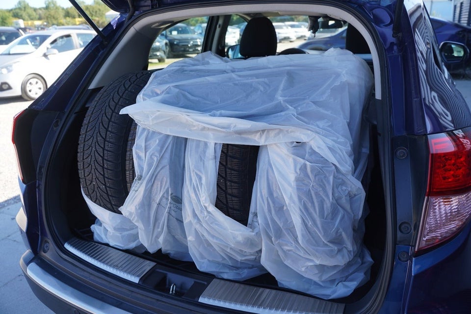 Honda HR-V 1,5 i-VTEC Elegance 5d