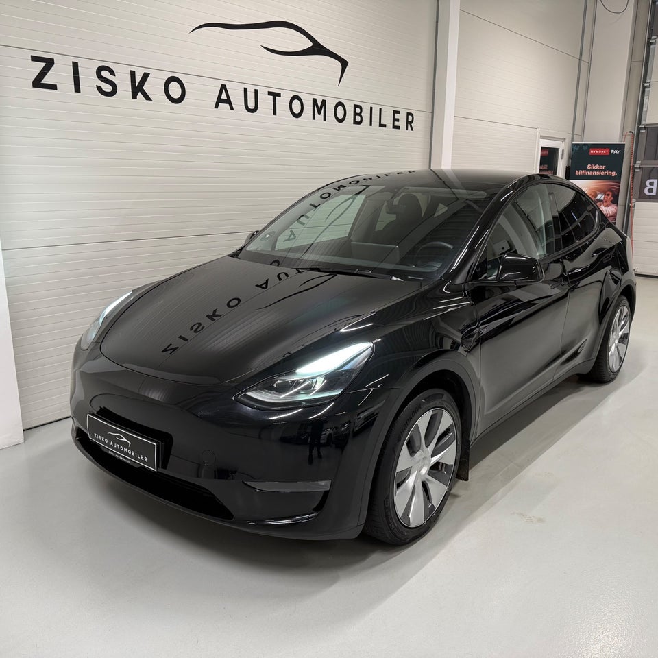 Tesla Model Y Long Range AWD 5d