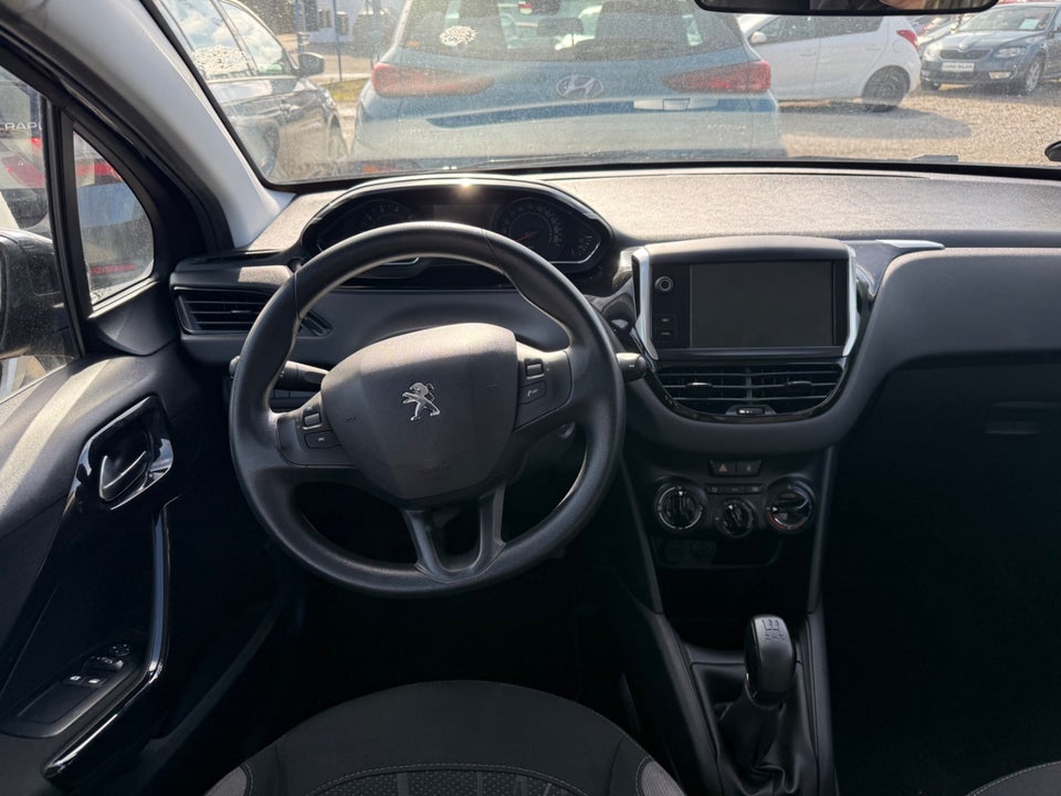 Peugeot 208 1,2 VTi Active 5d