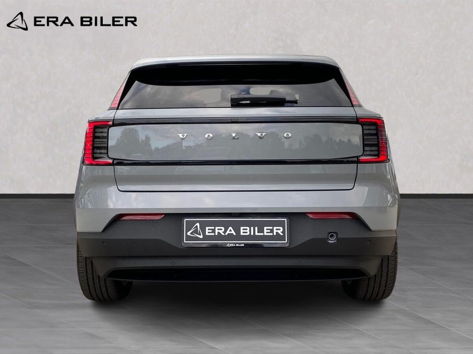 Volvo EX30 Extended Range Core 5d