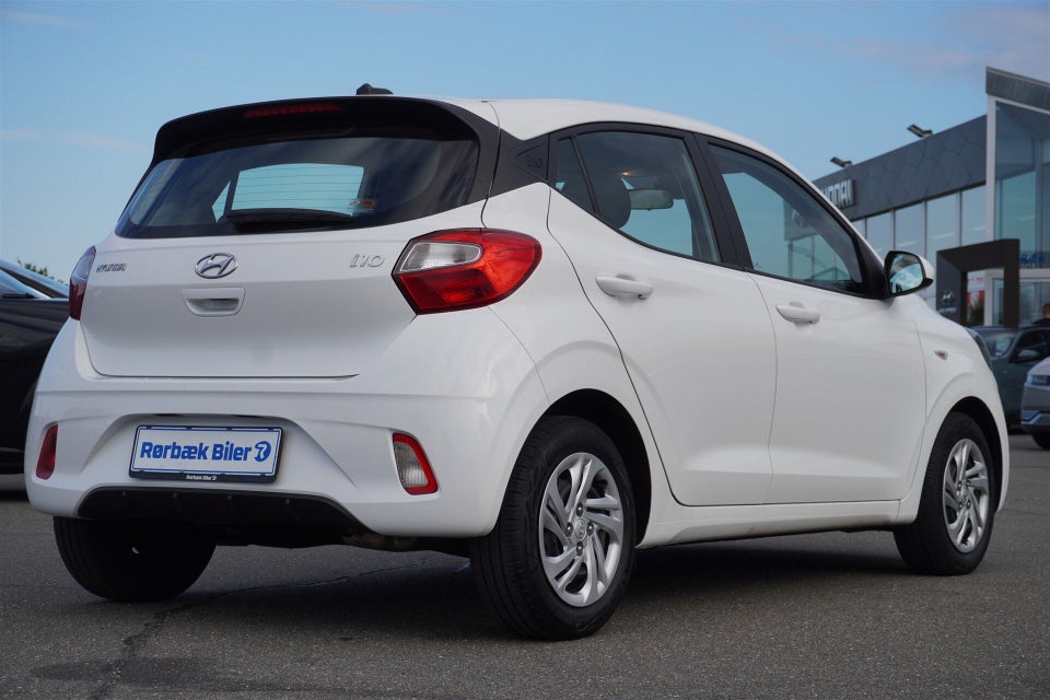 Hyundai i10 1,0 MPi Essential 5d