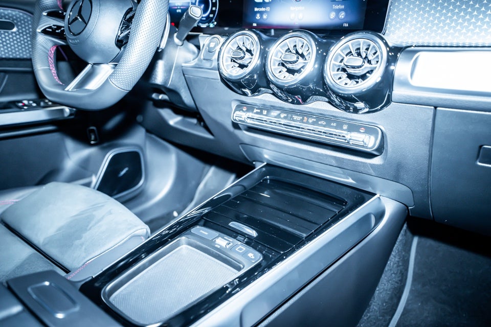 Mercedes EQB250+ AMG Premium 5d