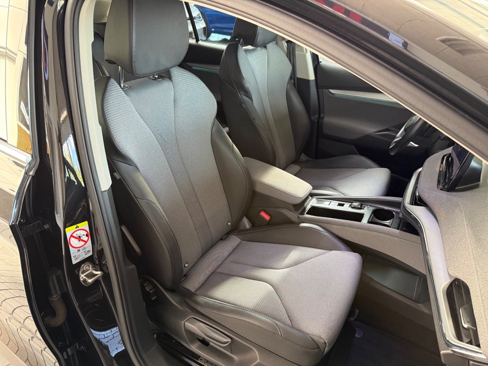 Skoda Enyaq 80 iV Loft 5d