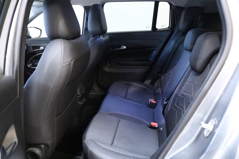 Jeep Avenger 54 Summit 5d