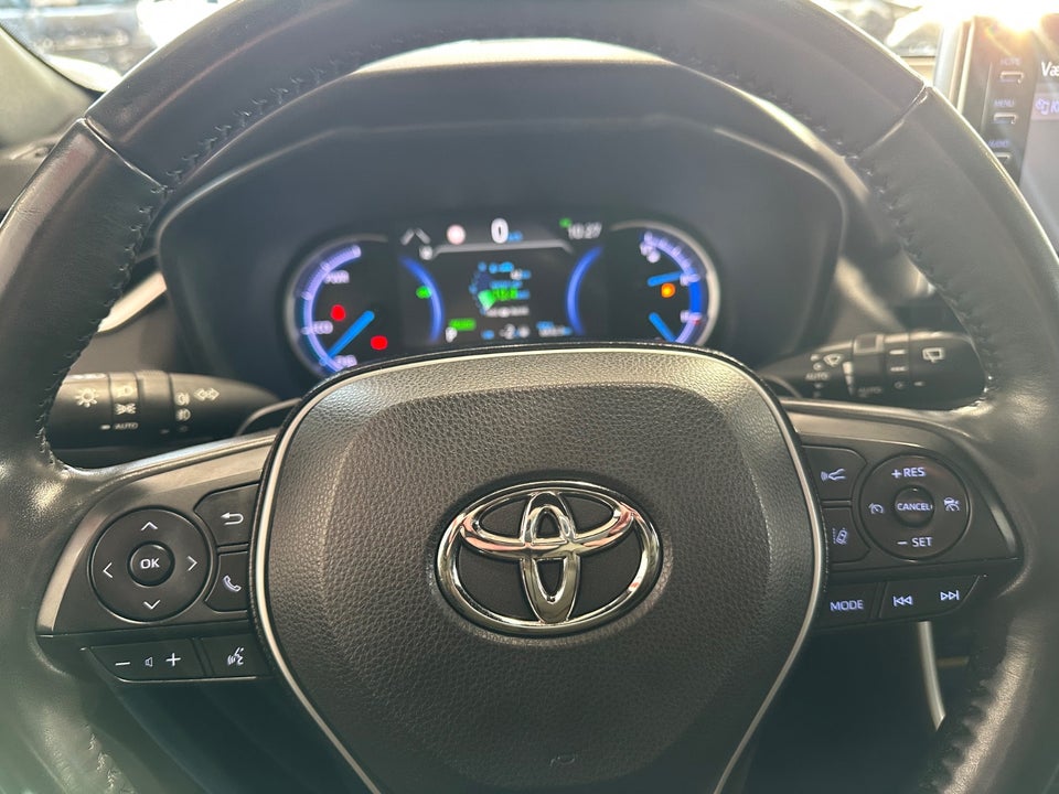 Toyota RAV4 2,5 Hybrid H3 Style MDS Van 5d