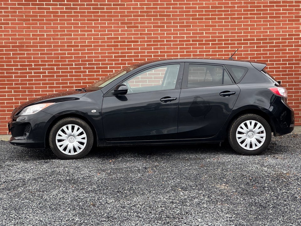 Mazda 3 1,6 Premium 5d