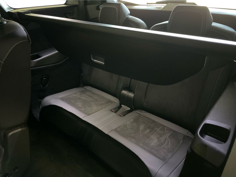 Peugeot e-5008 77 GT Pack 7prs 5d