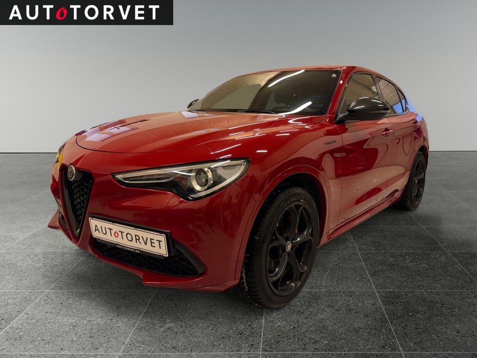 Alfa Romeo Stelvio 2,0 T 280 Veloce aut. Q4 5d
