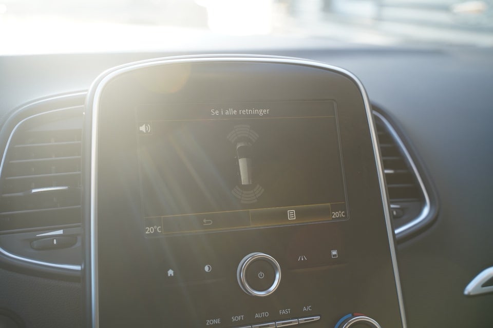 Renault Grand Scenic IV 1,5 dCi 110 Intens EDC 7prs 5d