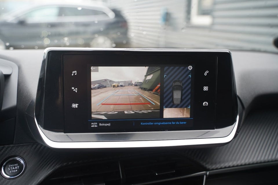 Peugeot 208 1,2 PureTech 100 Allure 5d