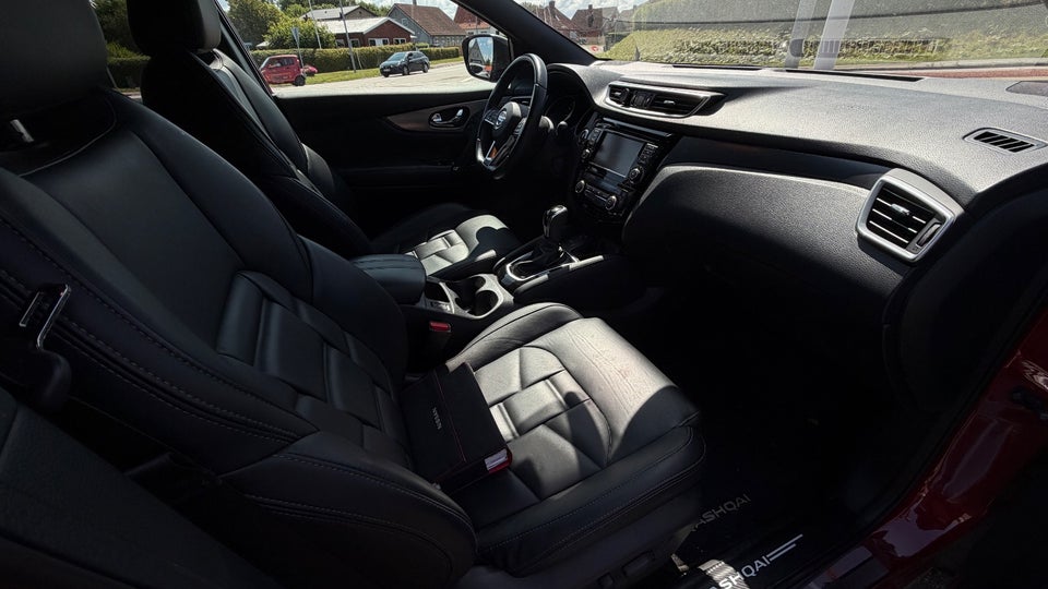 Nissan Qashqai 1,3 Dig-T 160 Tekna+ Dynamic DCT 5d