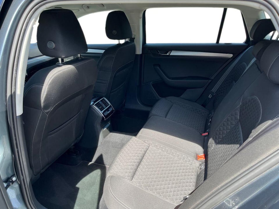 Skoda Superb 1,4 TSi 150 Style Combi DSG 5d