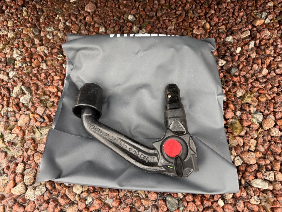 VW Golf VII 1,4 TSi 122 Edition 40 BMT 5d