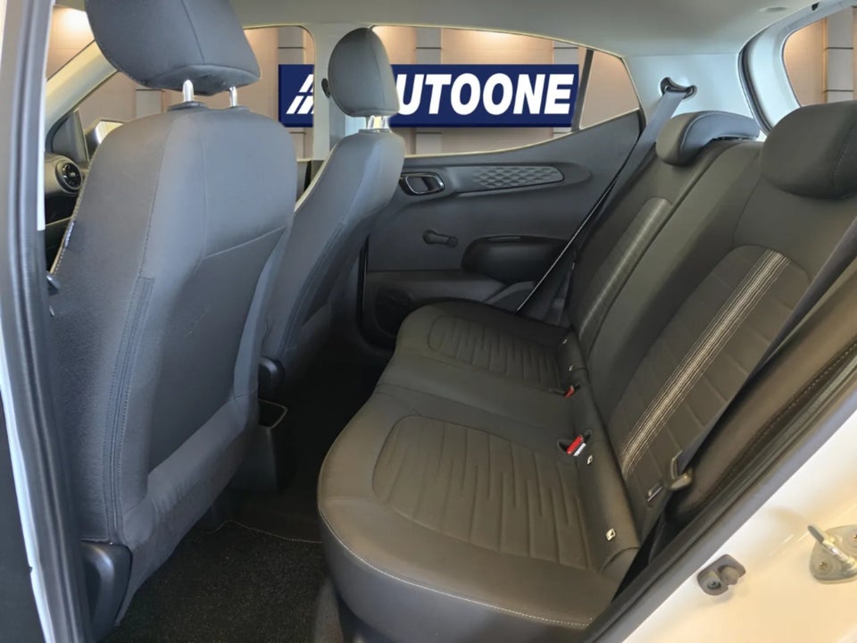 Hyundai i10 1,0 MPi Essential 5d