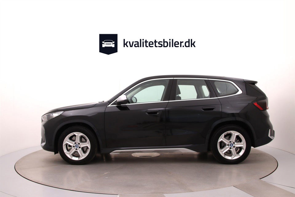 BMW iX1 xDrive30 X-Line 5d
