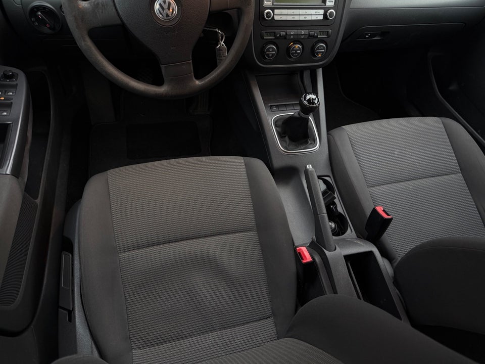 VW Golf IV 1,6 Comfortline Variant 5d