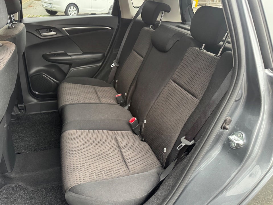 Honda Jazz 1,3 i-VTEC Elegance 5d