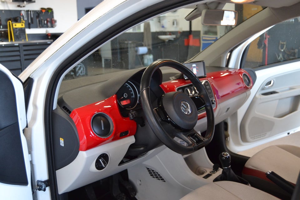 VW Up! 1,0 75 High Up! BMT 5d