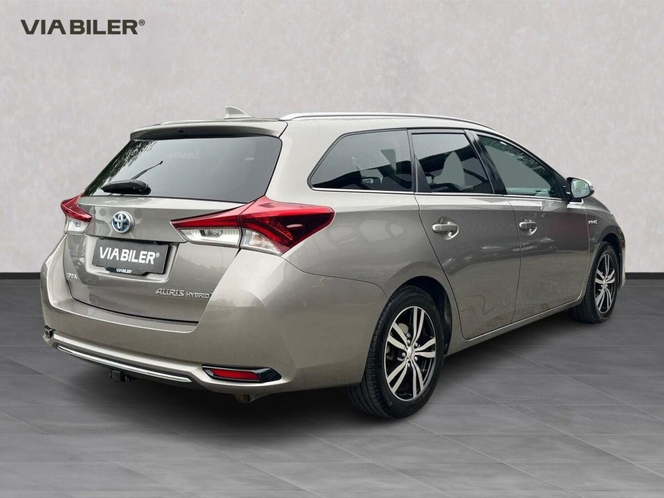 Toyota Auris 1,8 Hybrid H2 Comfort Touring Sports CVT 5d