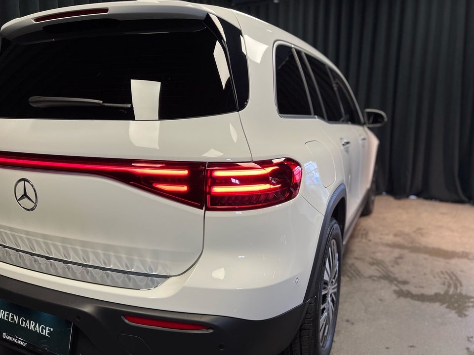 Mercedes EQB250+ Progressive 5d