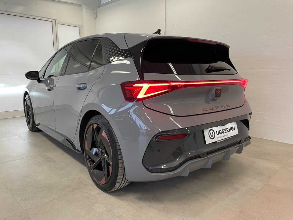 Cupra Born 58 e-Boost Dinamica Pack High 5d