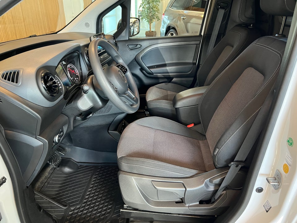 Mercedes eCitan A2 Basis Van