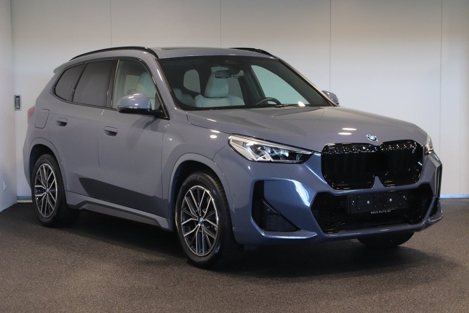 BMW iX1 xDrive30 M-Sport 5d