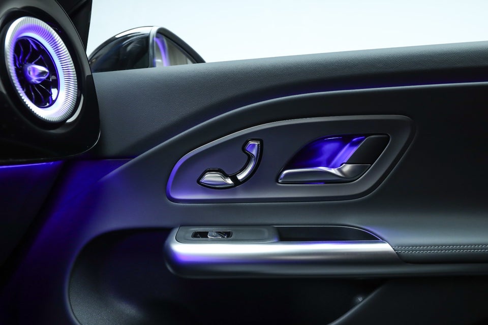 Mercedes CLA250+ EQ Progressive 4d