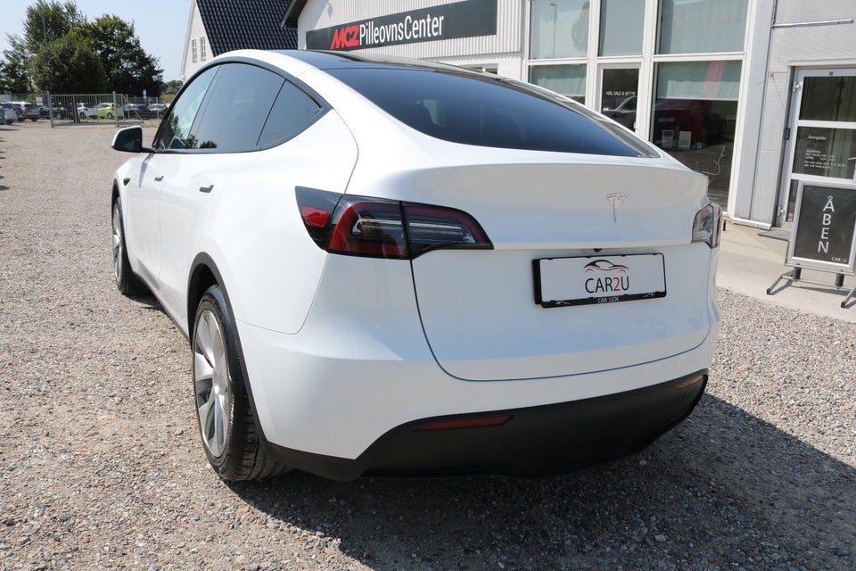 Tesla Model Y RWD 5d