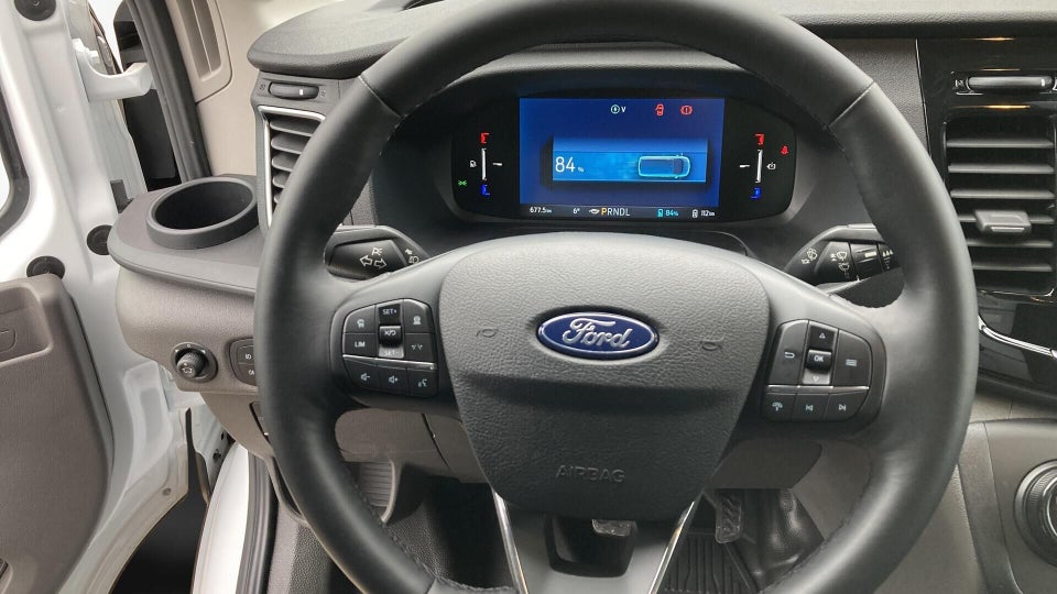 Ford E-Transit 425 L3 Chassis 68 Trend H1 RWD