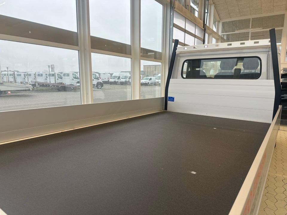 Peugeot Boxer 435 2,2 BlueHDi 165 L3 Plus 2d