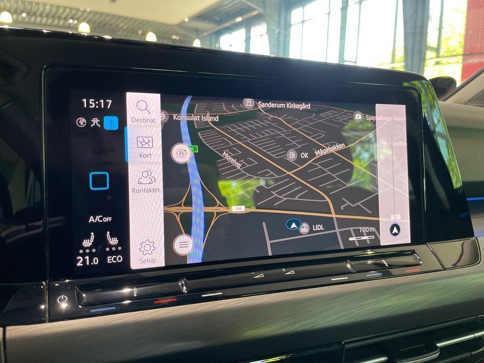 VW Golf VIII 1,4 eHybrid DSG 5d