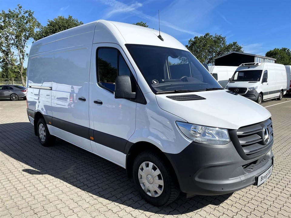 Mercedes Sprinter 317 2,0 CDi A2 Kassevogn aut. RWD