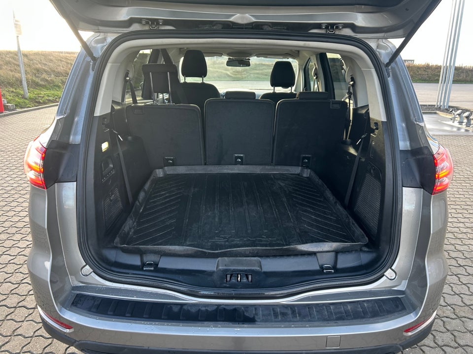 Ford S-MAX 2,0 TDCi 150 Titanium aut. 7prs 5d