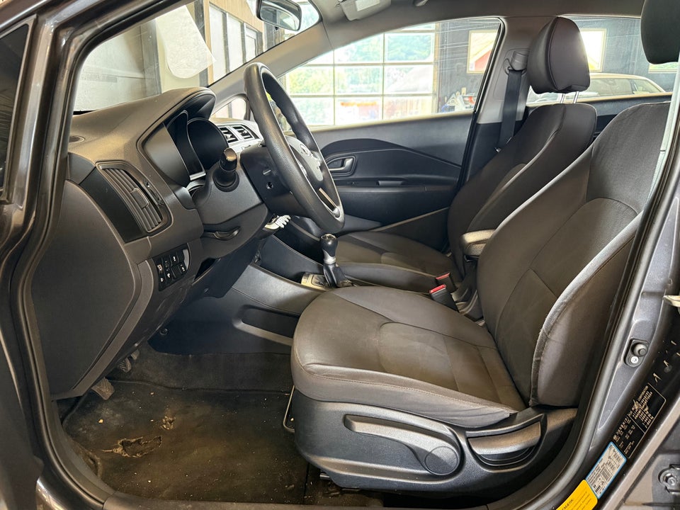 Kia Rio 1,2 CVVT Active 5d