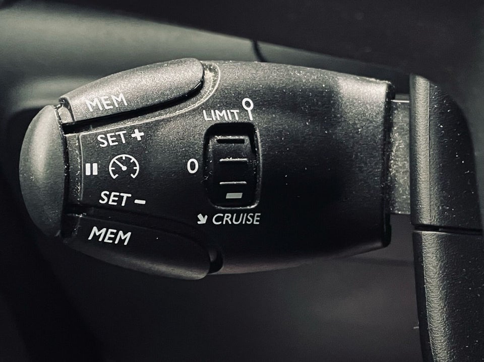 Citroën C3 1,5 BlueHDi 100 Shine 5d