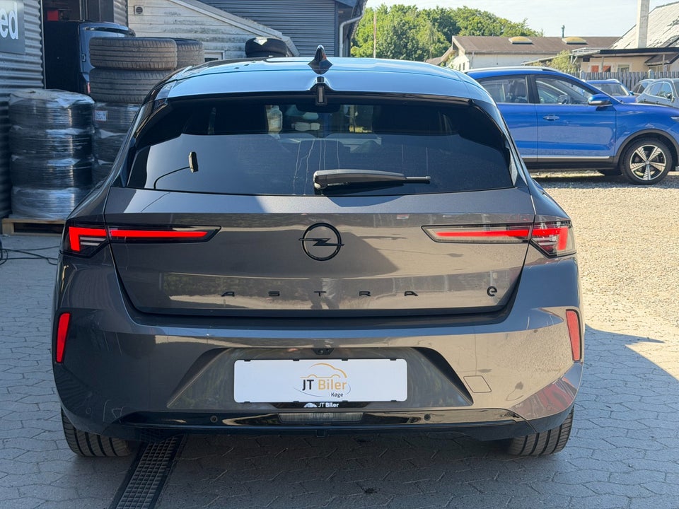 Opel Astra-e 54 GS 5d