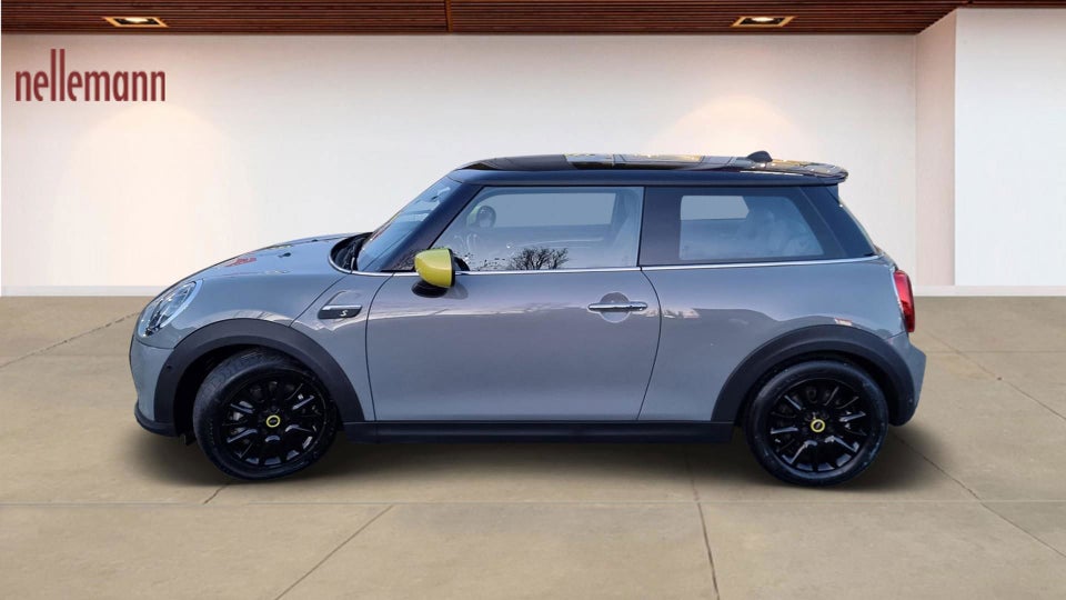 MINI Cooper SE Camden 3d