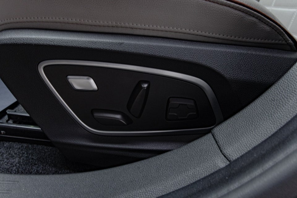 Renault Megane E-Tech 60 Iconic 5d