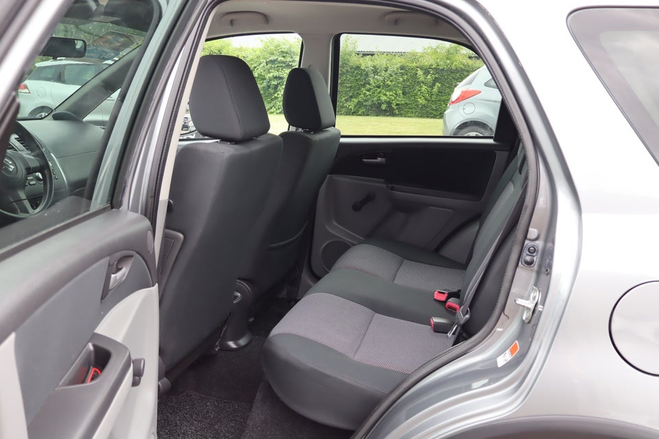 Suzuki SX4 1,6 GLS 5d