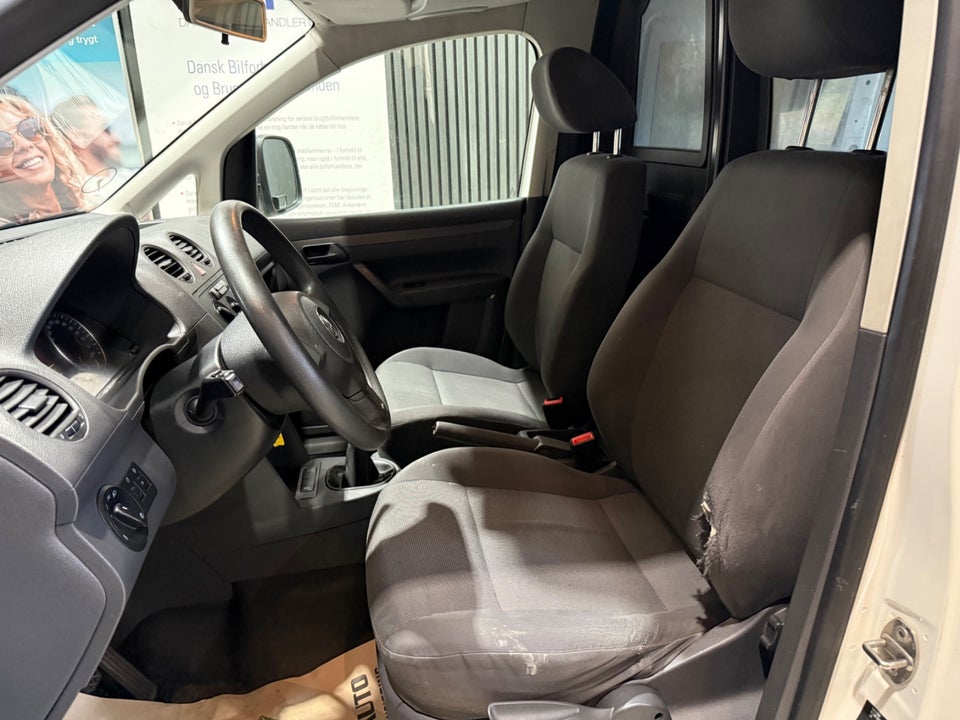 VW Caddy 1,6 TDi 75 BMT Van 4d