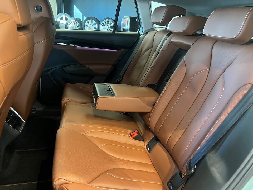 Skoda Enyaq 80 iV ecoSuite 5d