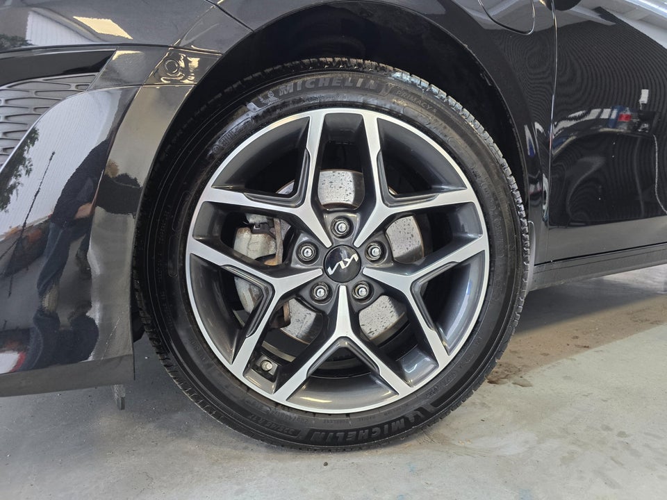 Kia Ceed 1,6 PHEV Upgrade SW DCT 5d