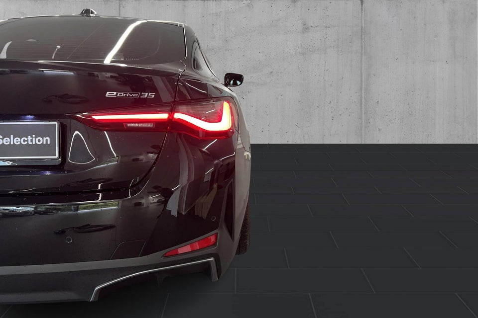 BMW i4 eDrive35 5d