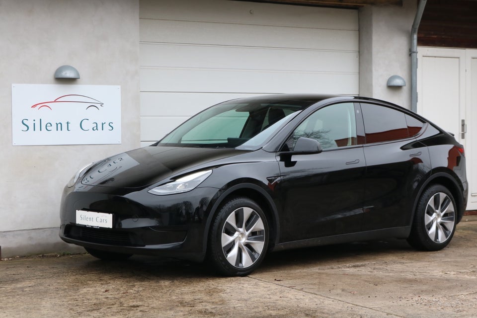 Tesla Model Y RWD 5d